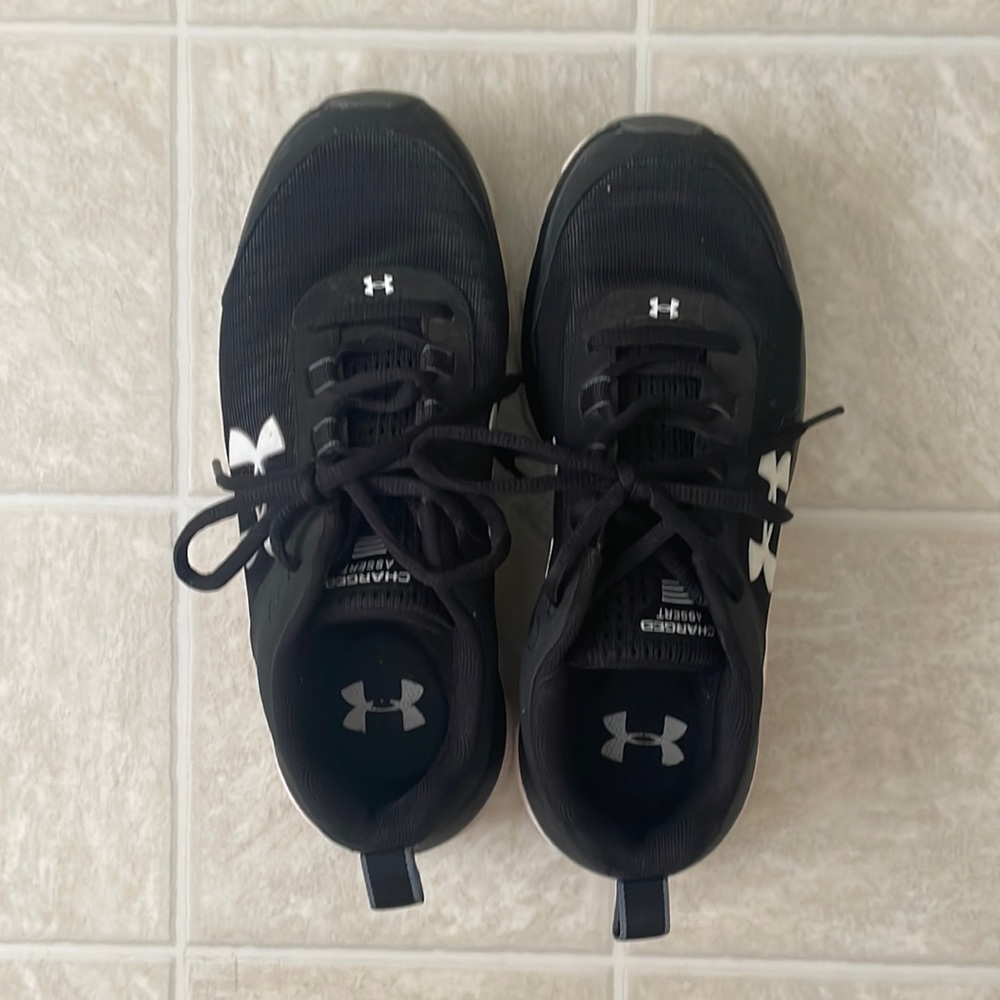 Under Armour Black and White Women's Athletic Shoes